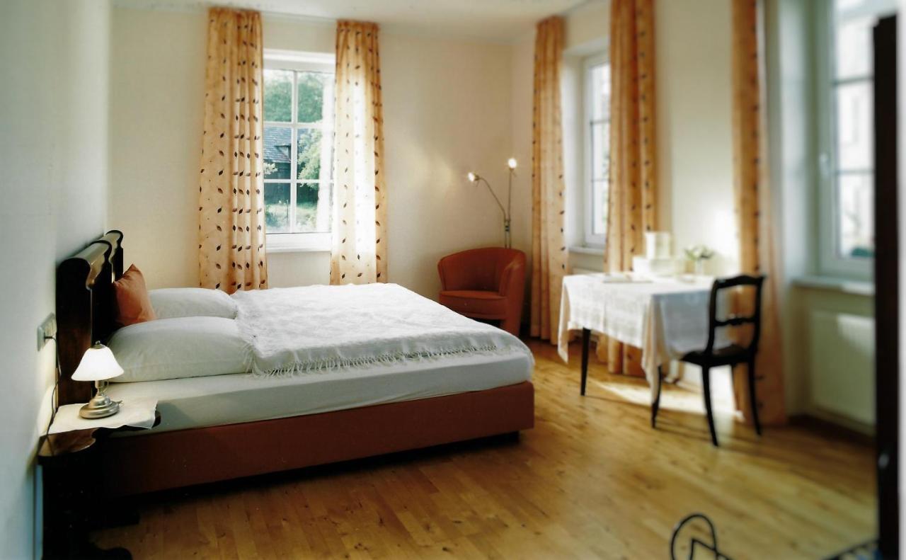 Gaestehaus Zum Goldberg Dorsheim 外观 照片
